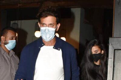 Hrithik Roshan Spotted With A Mystery Girl, Fans Want To Know Who She Is. Watch