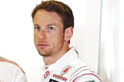 McLaren make woeful start at Melbourne