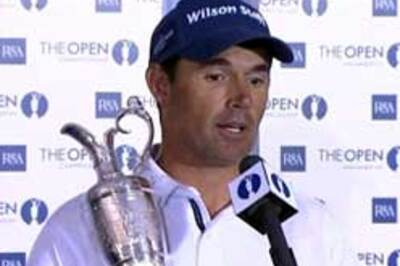 Harrington wins British Open golf despite wrist injury