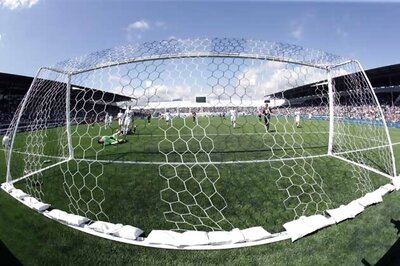 Churchill scrape past Air India in I-League