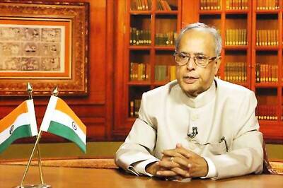 Media must develop internal mechanisms for regulation: President Pranab Mukherjee