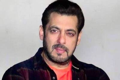 Salman Khan Sleeps on the Floor? Antim Co-star Aayush Sharma Has This to Say