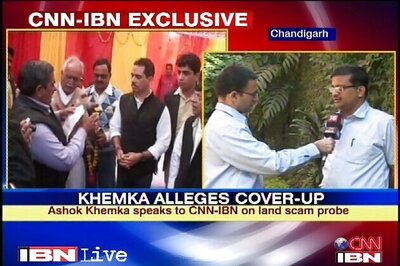 Someone wants to cover up for Vadra: Khemka