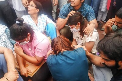 Bajrang Punia, Sakshi Malik, Vinesh Phogat and Other Wrestlers Reach Haridwar to Immerse their Medals in Ganges