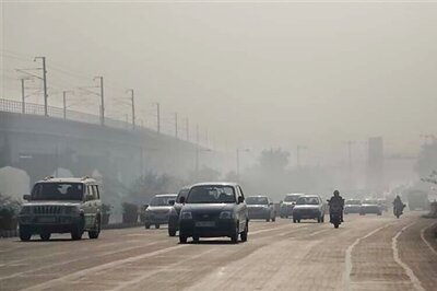 Atmospheric conditions ensure Delhi's air quality remains 'very poor' despite odd-even formula