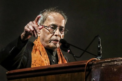 Respiratory Parameters of Pranab Mukherjee Show Slight Improvement, Still on Ventilator: Hospital