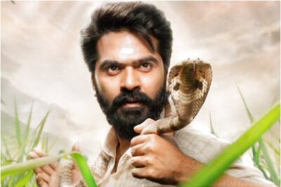 'Eeswaran' to Release on Pongal 2021, Simbu Impresses in First Look Poster