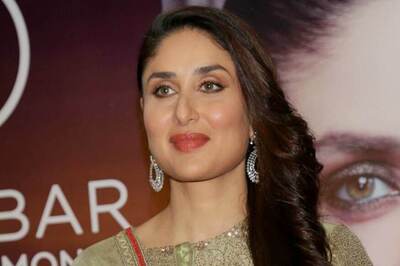 Kareena Kapoor Khan Looks Like a Diva in This Faraz Manan Outfit; See Pic