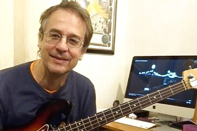 David Bowie's Guitarist Dies of Coronavirus