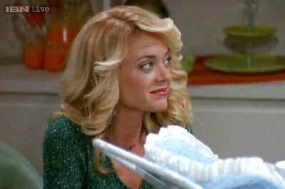 Lisa Robin Kelly from TV's 'That 70s Show' dies at 43