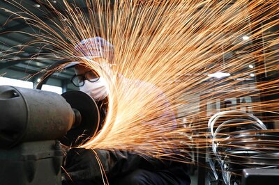 India's Manufacturing PMI Rises for 3rd Straight Month; Output Rises at Quickest Pace Since Oct 2007