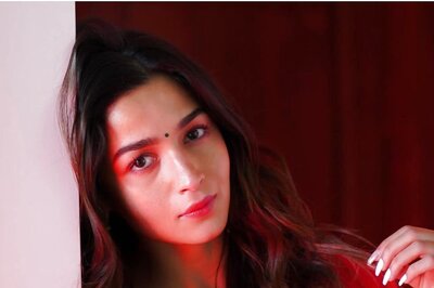 'R' is Lucky Factor for You? Alia Bhatt's Epic Response at RRR Trailer Launch | Watch