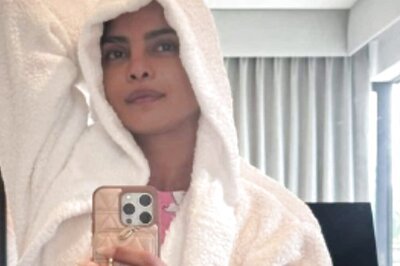 Priyanka Chopra Kick Starts Sunday Morning With In A Comfy Robe, See Photo