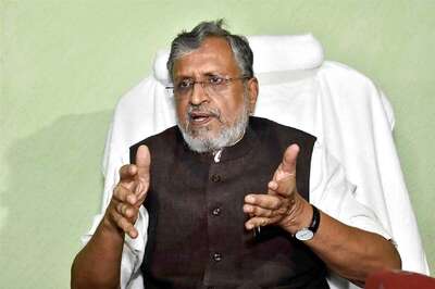 Bihar Deputy CM Sushil Modi Lands in Controversy, Campaigns for Polls Despite Being Covid-19 Positive