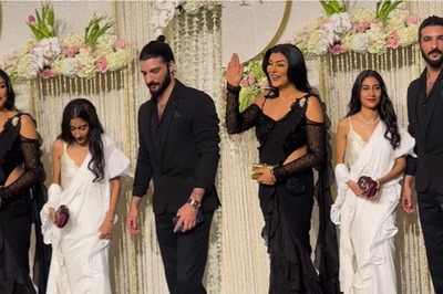 Sushmita Sen And Her Rumoured BF Rohman Shawl Twin in Black at Ira Khan-Nupur Shikhare’s Reception; Watch