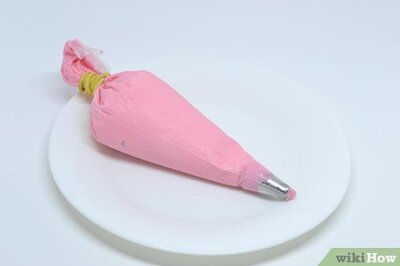 How to Make Icing Flowers