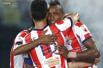 ISL 2014: Slick Atletico de Kolkata thump Mumbai City FC 3-0 in opener