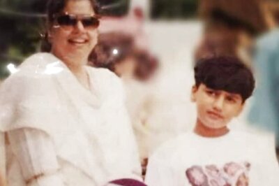 Arjun Kapoor Remembers His Late Mom Mona On Her Death Anniversary: 'I Pretend To Be Ok...'