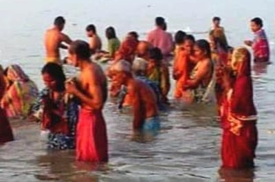 Pilgrims flock to Ganga Sagar on Makar Sankranti
