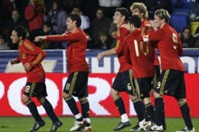 Solid Spain score three past Chile