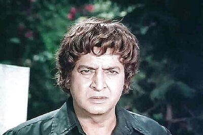 PM Manmohan Singh condoles Pran's death, calls him an icon