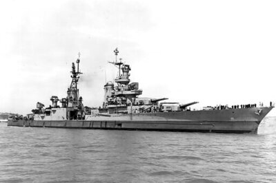 Congress awards its highest honor to USS Indianapolis crew