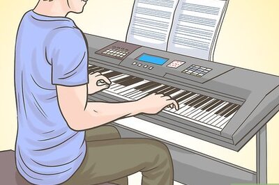 How to Play the Keyboard