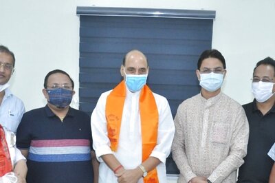 Gorkha Delegation Meets Defence Minister; Seeks More Job Opportunities for Gorkhas in Army