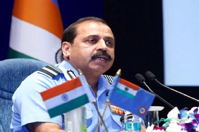 IAF Chief Bhadauria Holds Talks With French Air Force Chief