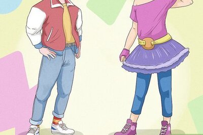 How to Style an 80s Party Outfit