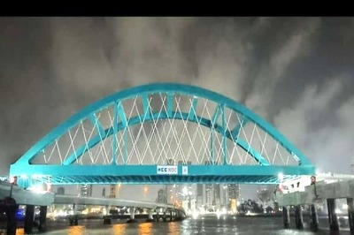 BMC Shares Visuals Of 25,000-ton Girder Connecting Mumbai's Coastal Road and Sea Link | See Pics