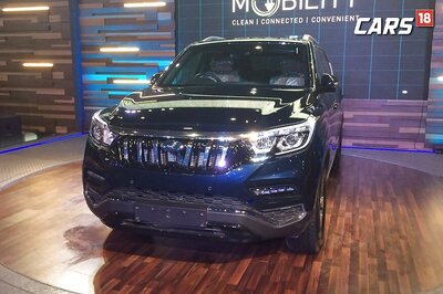 Mahindra Rexton SUV First Look Video at Auto Expo 2018