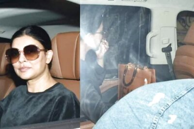 Sushmita Sen, Rohman Shawl Spotted Together After Break-up; Latter Hides His Face | See Pics