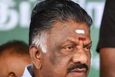 Rumblings in AIADMK Grow as EPS Camp Convenes Meet During OPS's Tour, Latter Calls It 'Illegal'