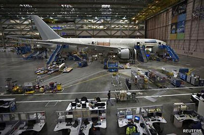 Expect Dreamliner delays, Boeing tells airlines