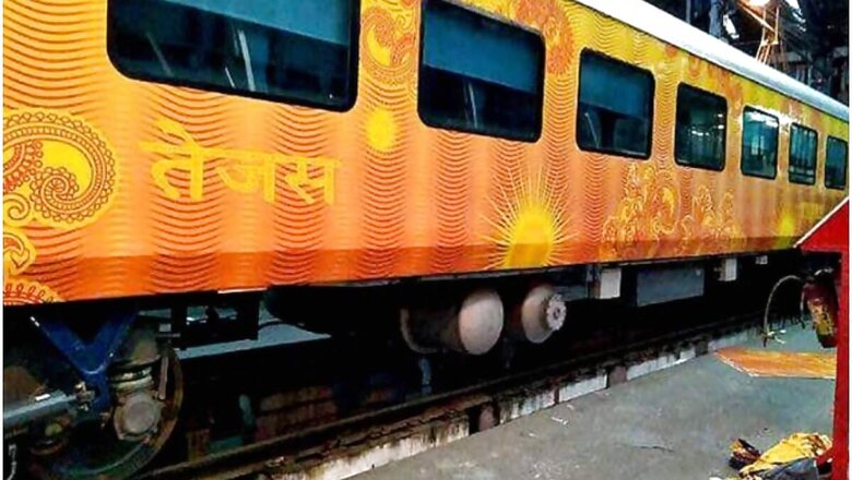 Indian Railways Cancels New Delhi-Lucknow Tejas Express till April 30 Due to Covid Surge