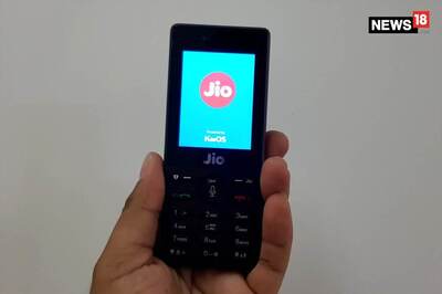 Reliance JioPhone Now on Sale Through MobiKwik