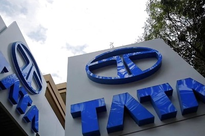 Tata Motors Shares Rise 6% To Fresh 52-Week High On Nomura Upgrade; Check Target Price
