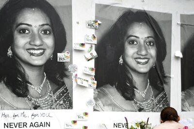 News18 Afternoon Digest: As US Clips Access to Abortion, Recalling Indian-origin Dentist's Death a Decade Ago & Other Stories