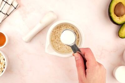 How to Make a Homemade Face Mask for Dry Skin