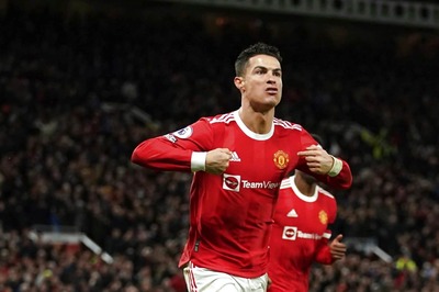 Cristiano Ronaldo Hat-Trick Inspires Manchester United to 3-2 Win Over Tottenham Hotspur
