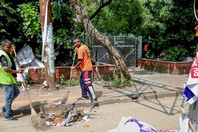 DUSU Elections 2024: MCD To Recover Over Rs 4.55 Lakh From Delhi University For Clearing Defacement