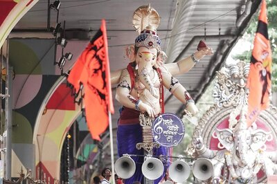 Mumbai: Movement of Heavy Vehicles Restricted Over Ganpati Visarjan; Essentials' Carriers Exempted