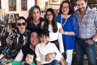 Kareena Kapoor Khan, Taimur Ali Khan and Others Celebrate Karisma Kapoor's Birthday in Style; See Pics