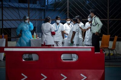 Neither Through Vaccine Nor Natural Infection, Here's What Experts Say About the End of Covid-19 Pandemic