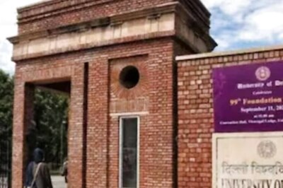 Relief for Students and Parents as DU Begins New Academic Year