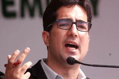 'Was on Way to Harvard': Friend Moves HC on Behalf of Shah Faesal Against Detention at Delhi Airport