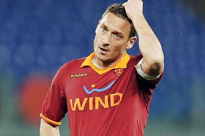 Roma captain Francesco Totti wants new contract
