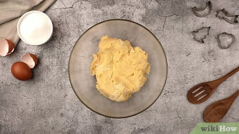 How to Add Colored Sugar to Sugar Cookies