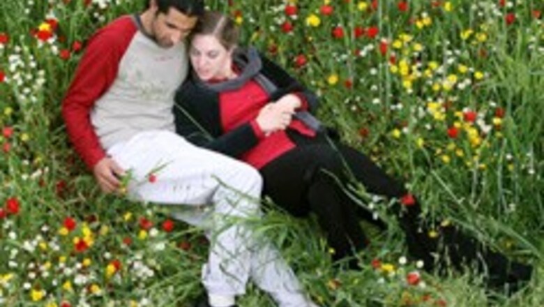 Daughters likely for attractive couples